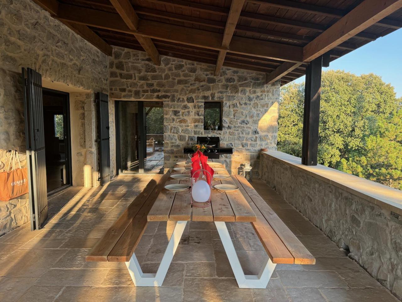 Вилла Luxurious Family House With Pool In Ardeche. Ле-Ван Экстерьер фото